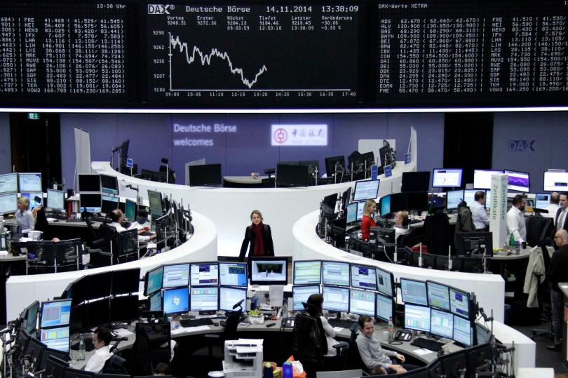 تراجع جماعي للأسهم الأوروبية في افتتاح التداولات